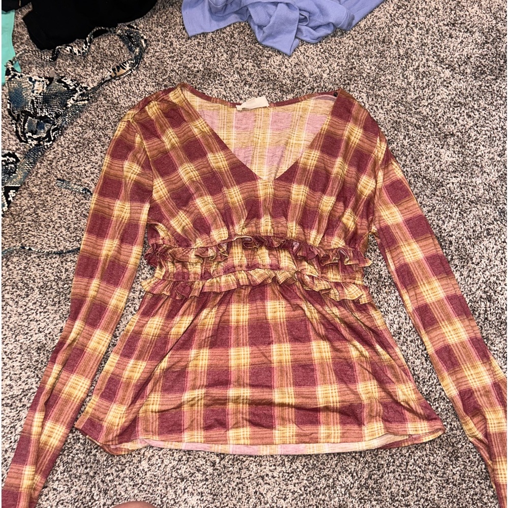 Local boutique sweater, Orange/Yellow and mauve plaid fall shirt. Small.